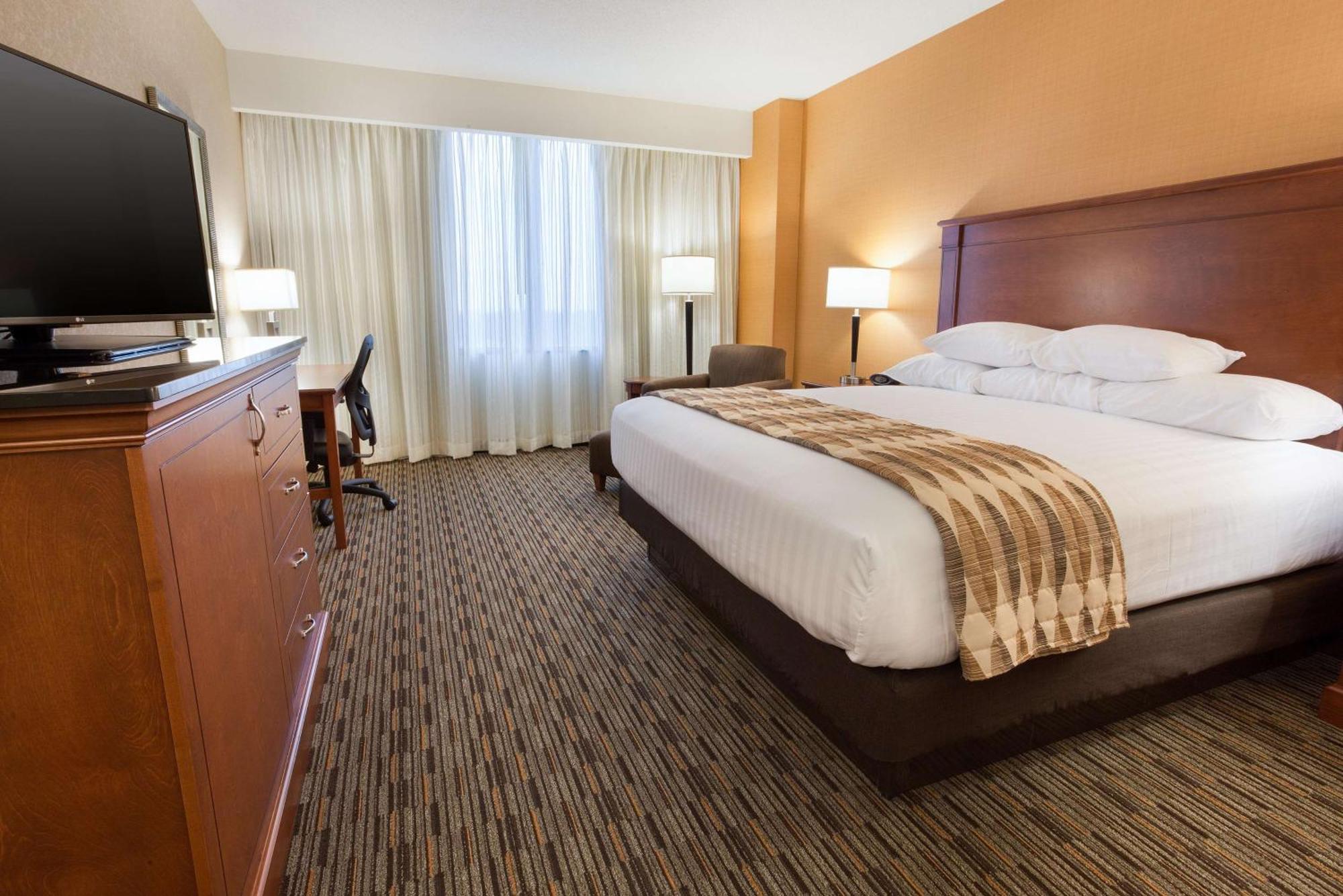 Drury Plaza Hotel Indianapolis Carmel Екстер'єр фото